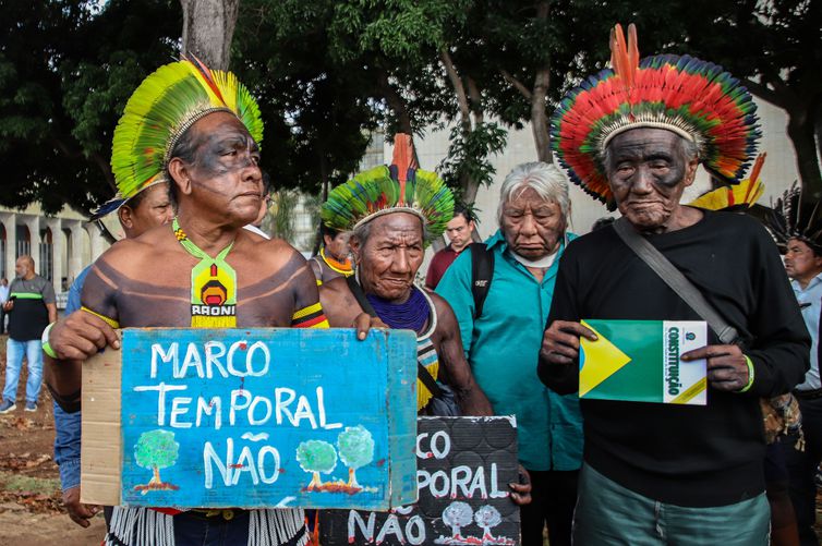 Brasília (DF), 30/08/2023, Manifestação de Indígenas contra o marco temporal, na Esplanada dos Ministérios.  Foto: Antônio Cruz/Agência Brasil