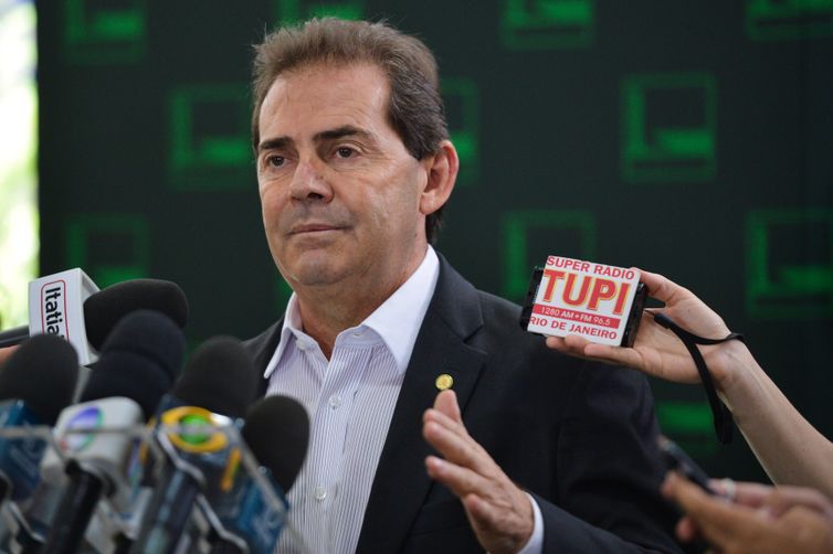 Brasília - O deputado Paulinho da Força (SD/SP) fala sobre o resultado da votação da admissibilidade do processo de  impeachment da presidenta Dilma Rousseff na Câmara (José Cruz/Agência Brasil)