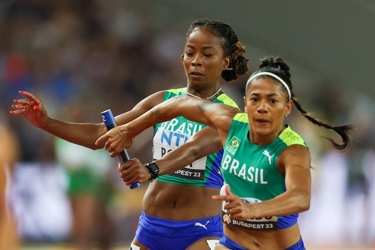 Vitória Rosa e Ana Azevedo - atletismo